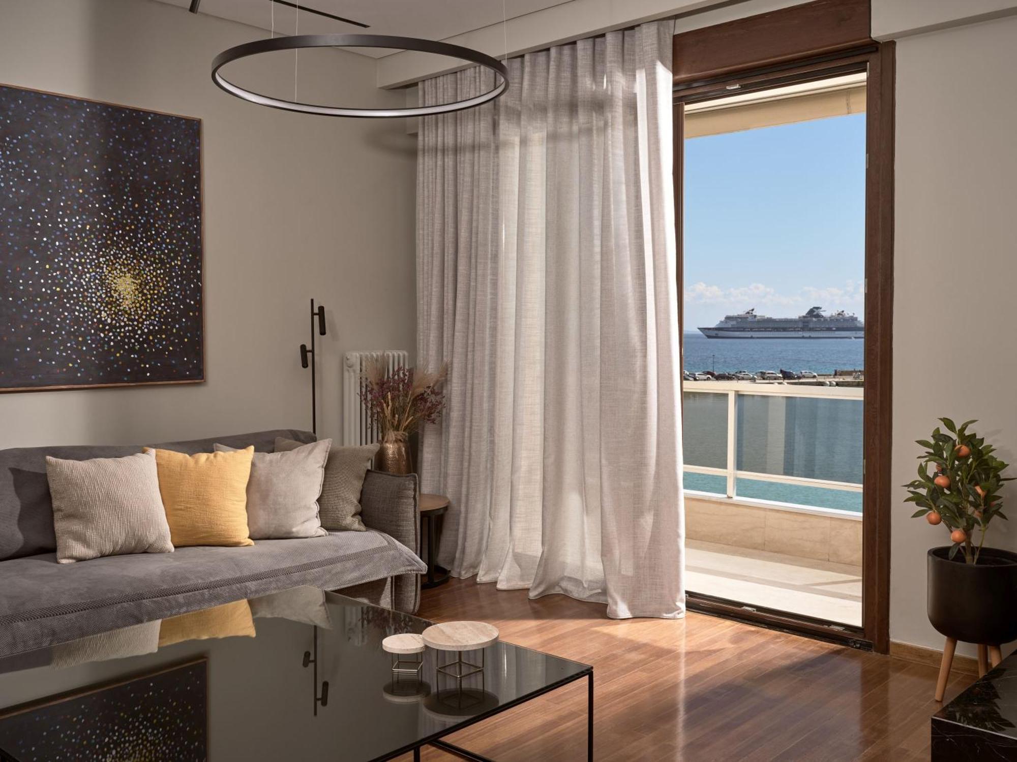 Monopolio Waterfront Apartment With Sea View, By Zantewize Ngoại thất bức ảnh